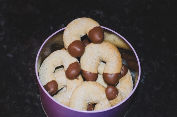 Recept za prhke kiflice s kokosom