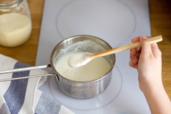 Najlakši recept za jeftin kolač od griza iz tave