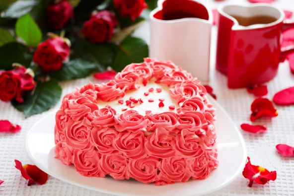 Što kuhati za Valentinovo? Recepti za romantičnu večeru s desertom