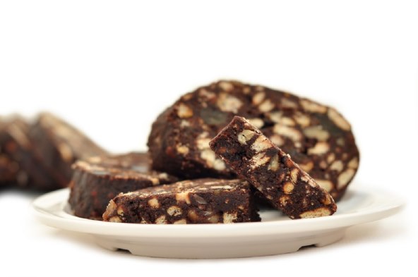 Brzi recept za čokoladni kolač s keksom bez pečenja