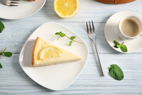 Pečeni cheesecake s limunom