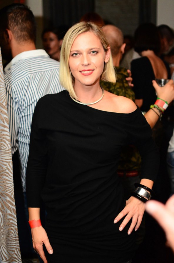 Lijepa Aleksandra Dojčinović s revije odjurila u Shamballu