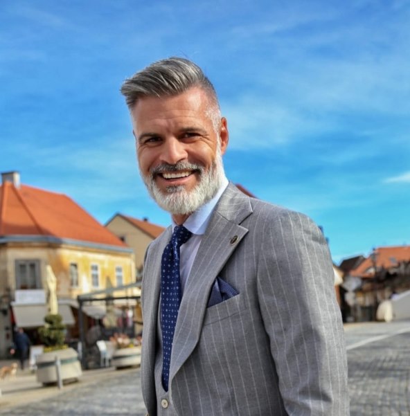 Hrvoje 2.jpg