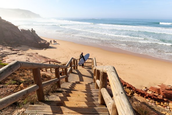 Algrave Portugal.jpg
