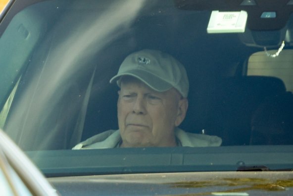 BRUCE WILLIS