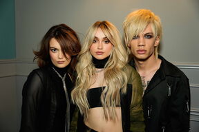 BlondMe x Evelin 4.jpg