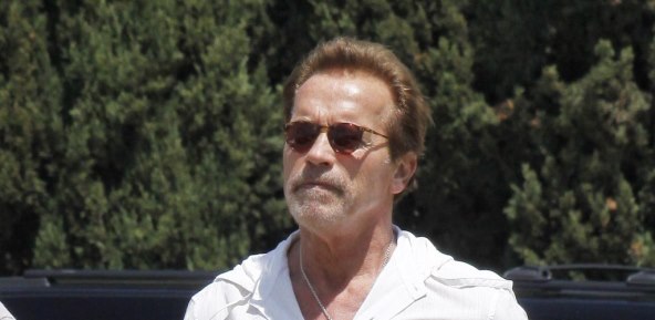 Arnold Schwarzenegger priveden zbog sata