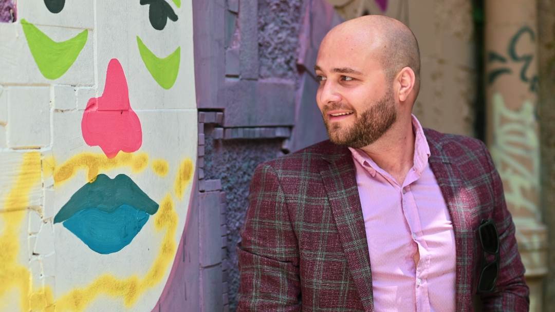 Markantni Valerio ima baladu za vruće ljetne noći! Poslušajte ovu