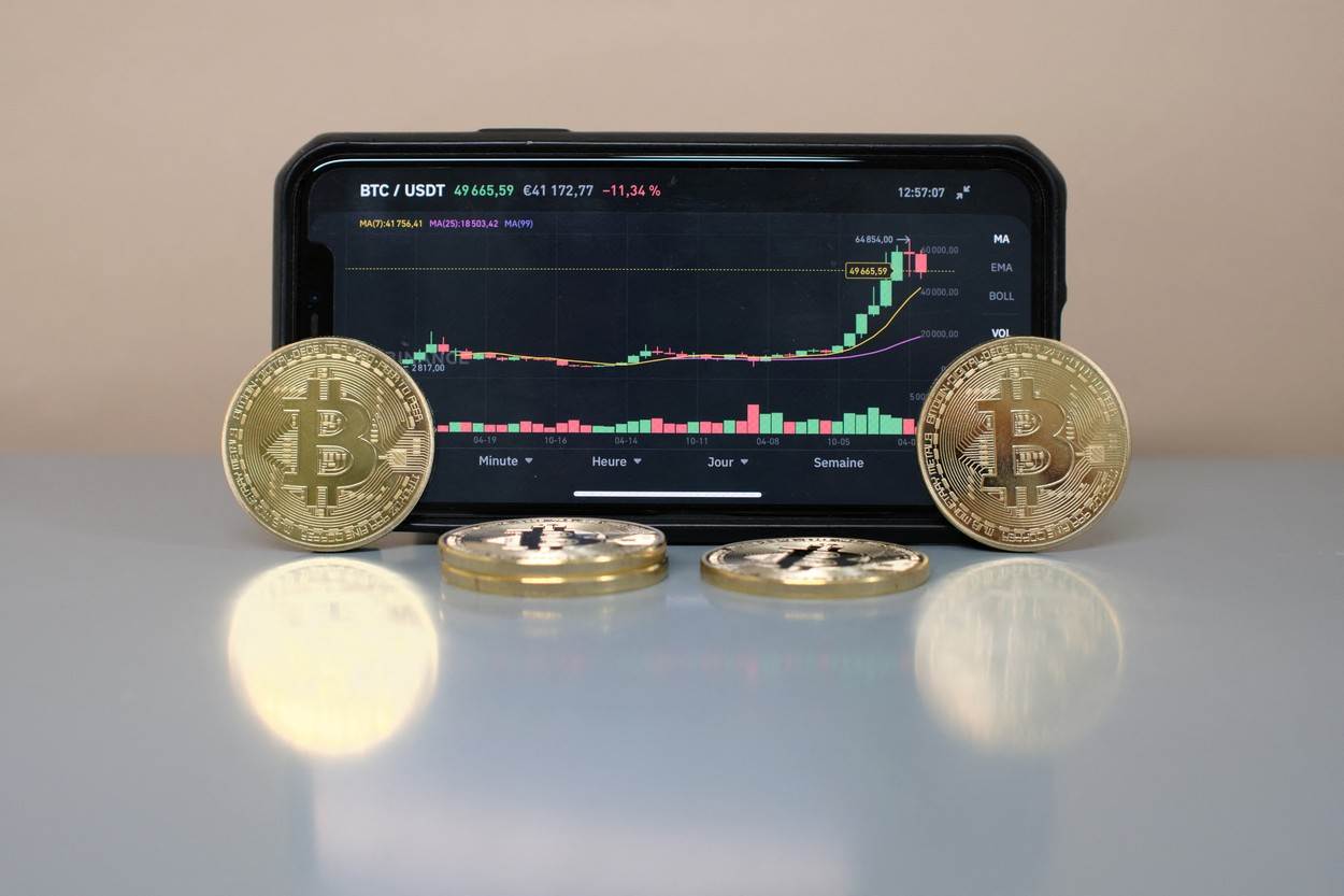 NEMA RAZLOGA NEZADOVOLJSTVU Bitcoin doživljava pad, ali i dalje je debelo u  plusu | Story