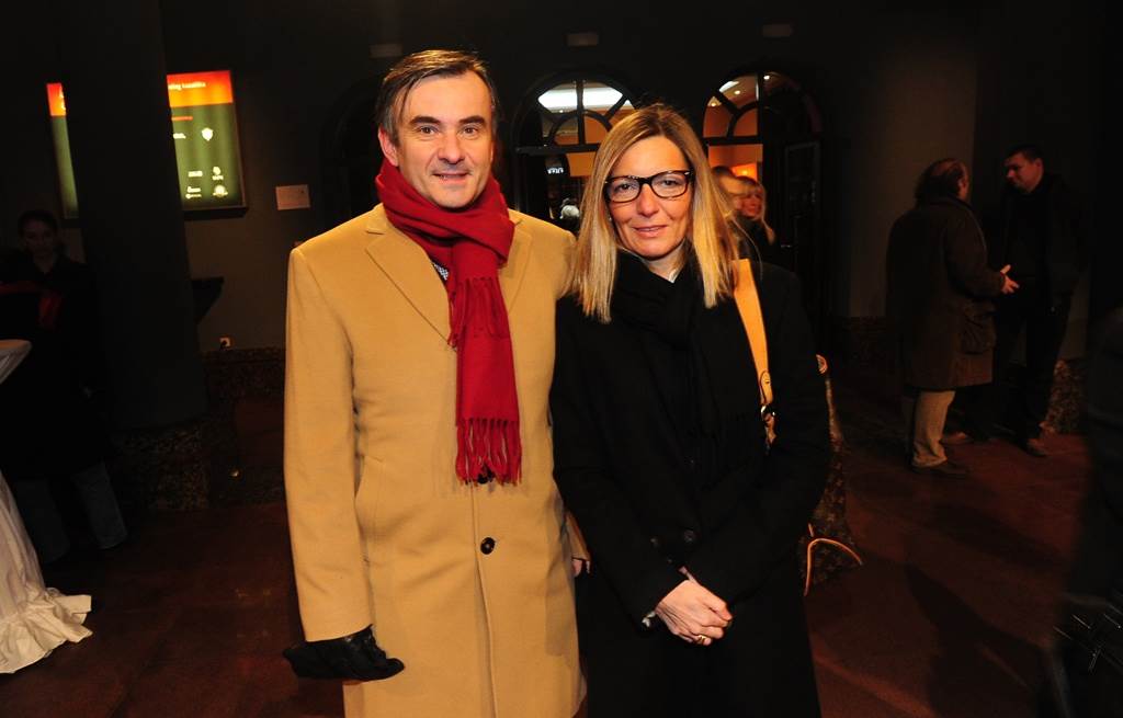 Davor Meštrović sa suprugom na premijeri opere Mila Gojsalića