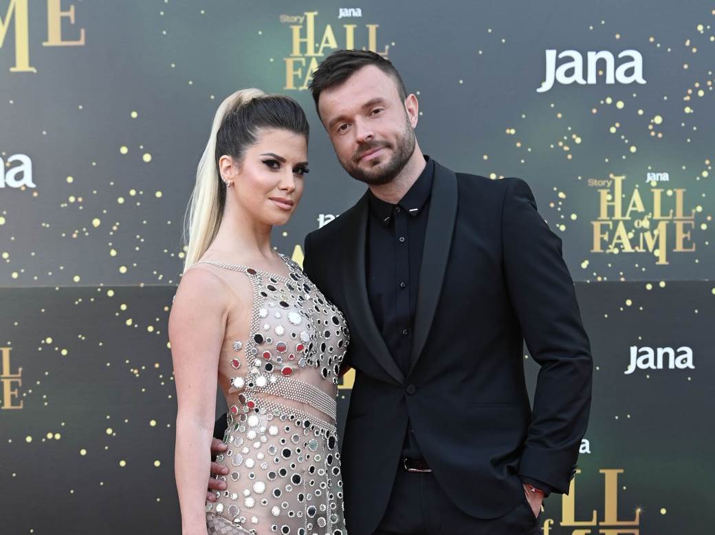Ecija Ivušić i Goran Belošević zaručili su se nakon šest mjeseci veze