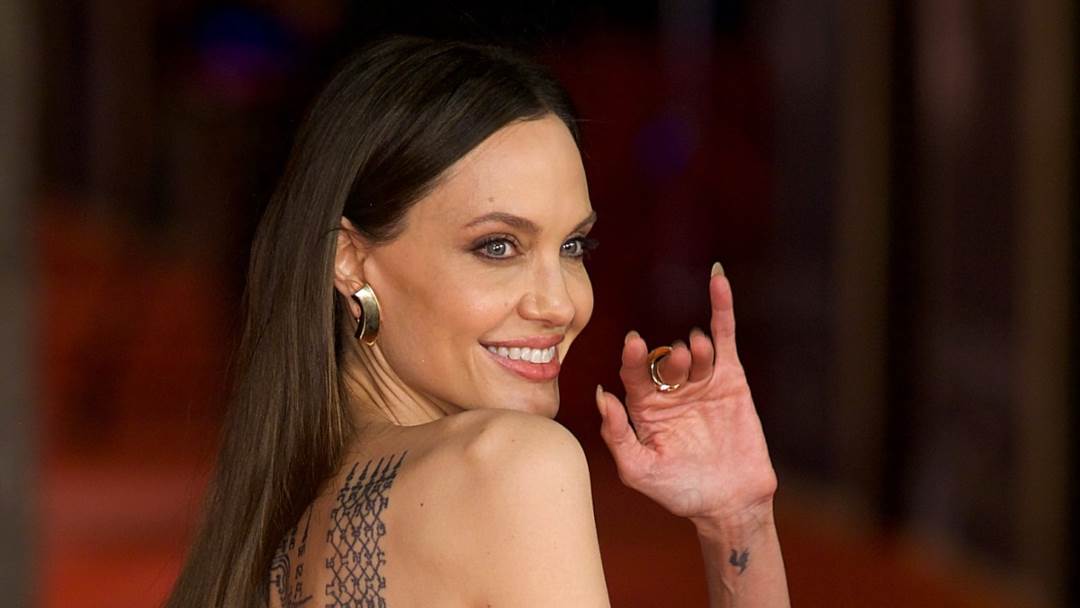 Angelina Jolie na crvenom tepihu