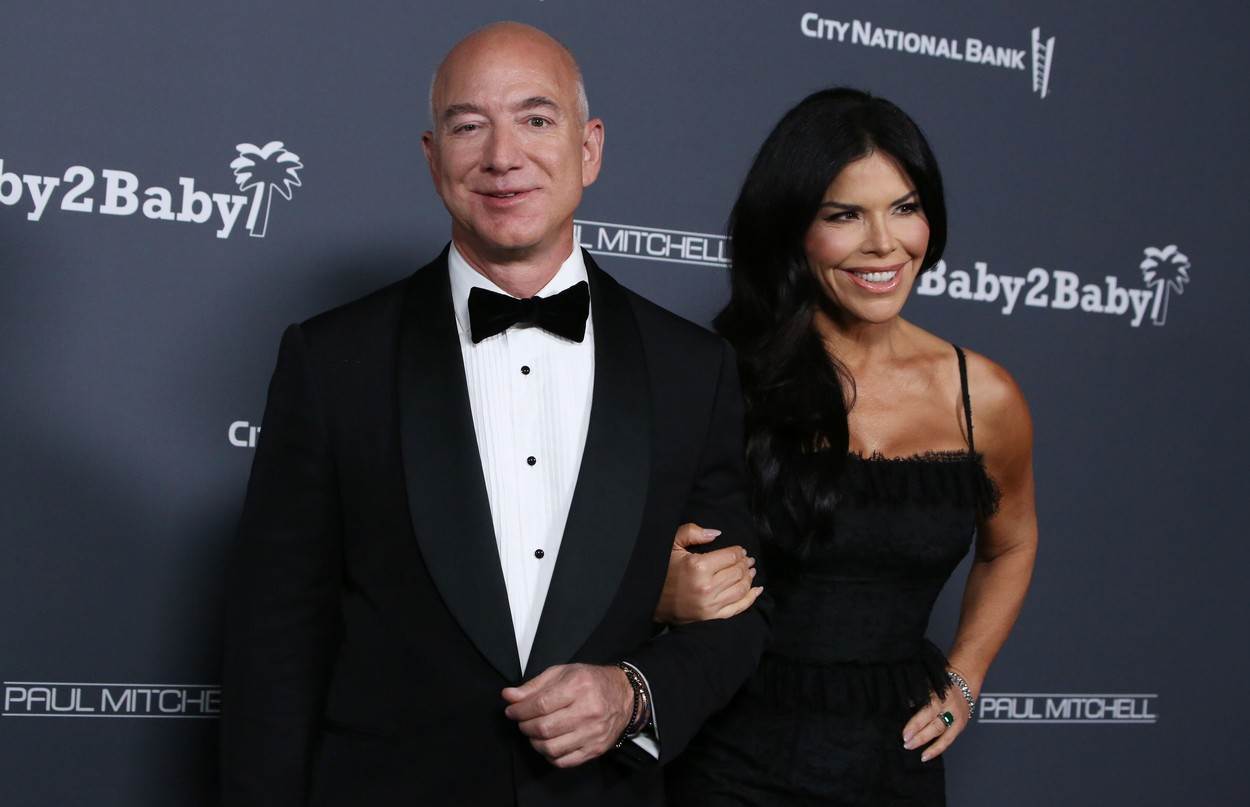 Jeff Bezos se zaručio s Lauren Sanchez