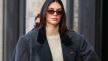 Kendall Jenner nas je oduševila u street-style oversized kaputu s reverom.