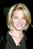 Bridget Fonda se umirovila iz glume 2002. godine i posvetila obitelji.