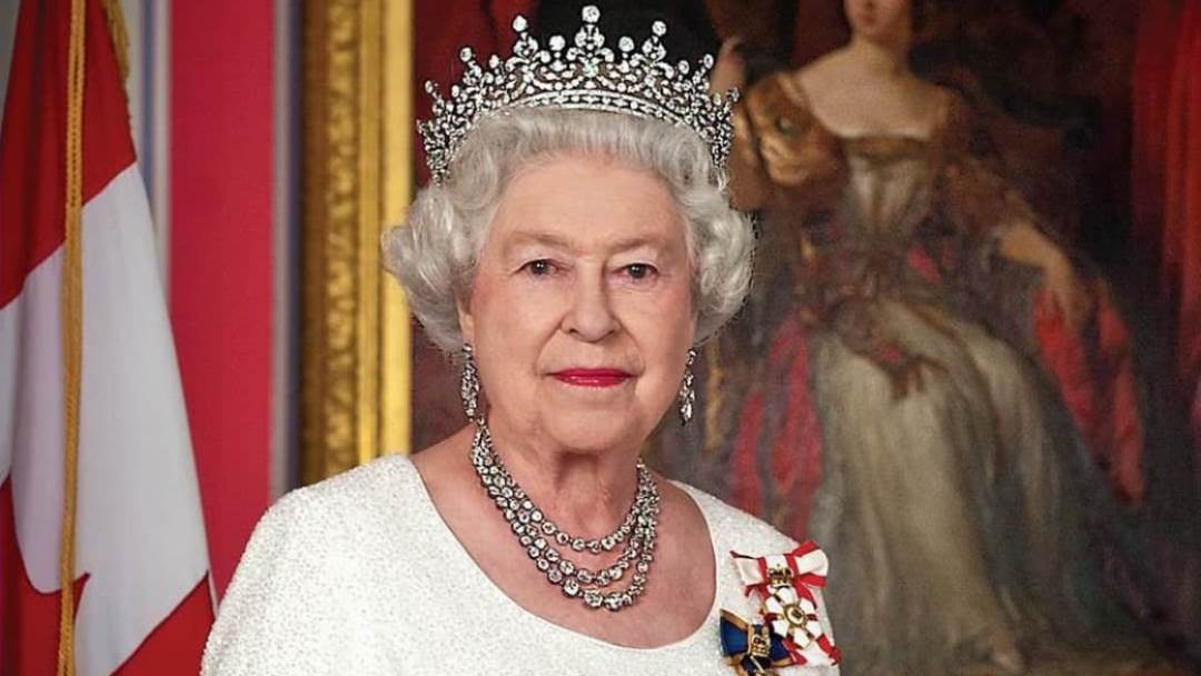 Kraljica Elizabeta pomoću ruža je slala osoblju dala do znanja da želi otići