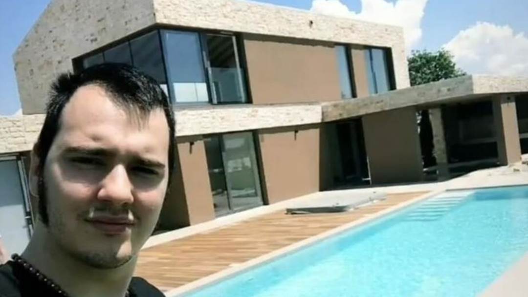 Aleksa Balašević pokazao vilu u Istri