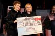 Obitelj Dedić zajedno na pozornici na proslavi velikog jubileja 