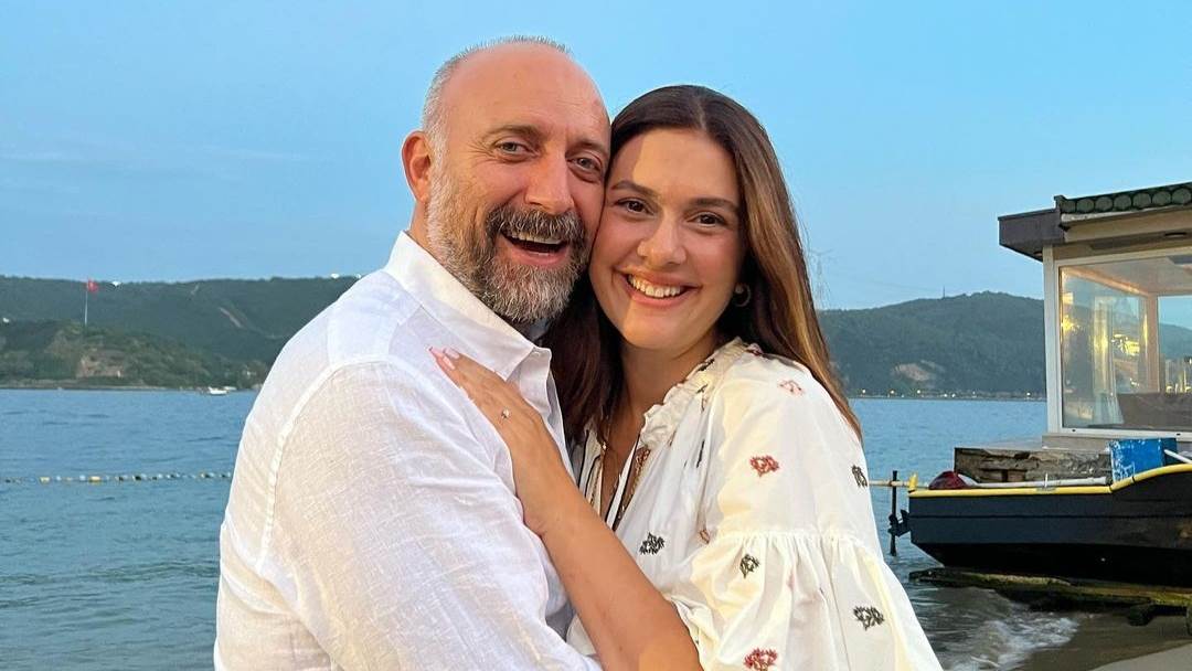 Halit Ergenc i Berguzar Korel imaju troje djece