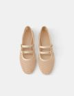 Mrežaste balerinke s kopčama/ Bershka/ 19,99 EUR