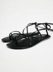 KOŽNE RAVNE SANDALE NA VEZANJE/ ZARA/ 29,95 EUR
