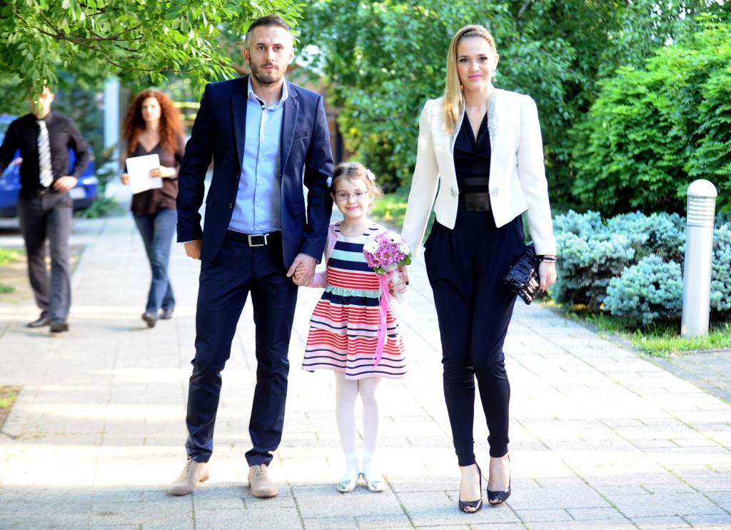 Marko Kožul, Lana Pavić i njena kćerkica Lara Borna.jpeg