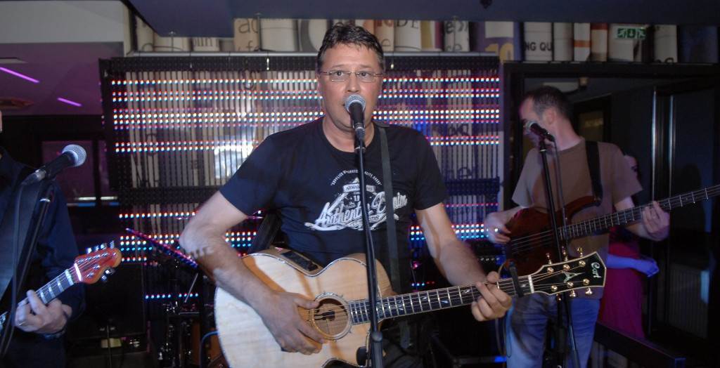 Hari Rončević autor je mnogih legendarnih pjesama