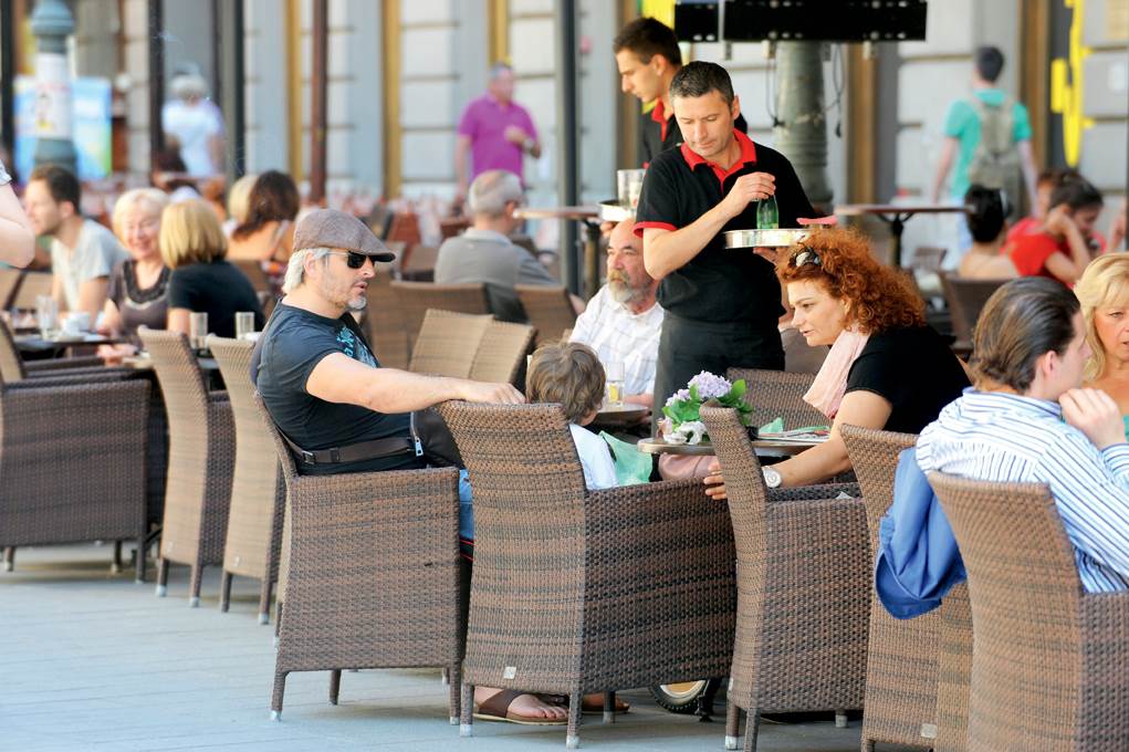 Vlado Šola i supruga Nataša u rijetkom izlasku