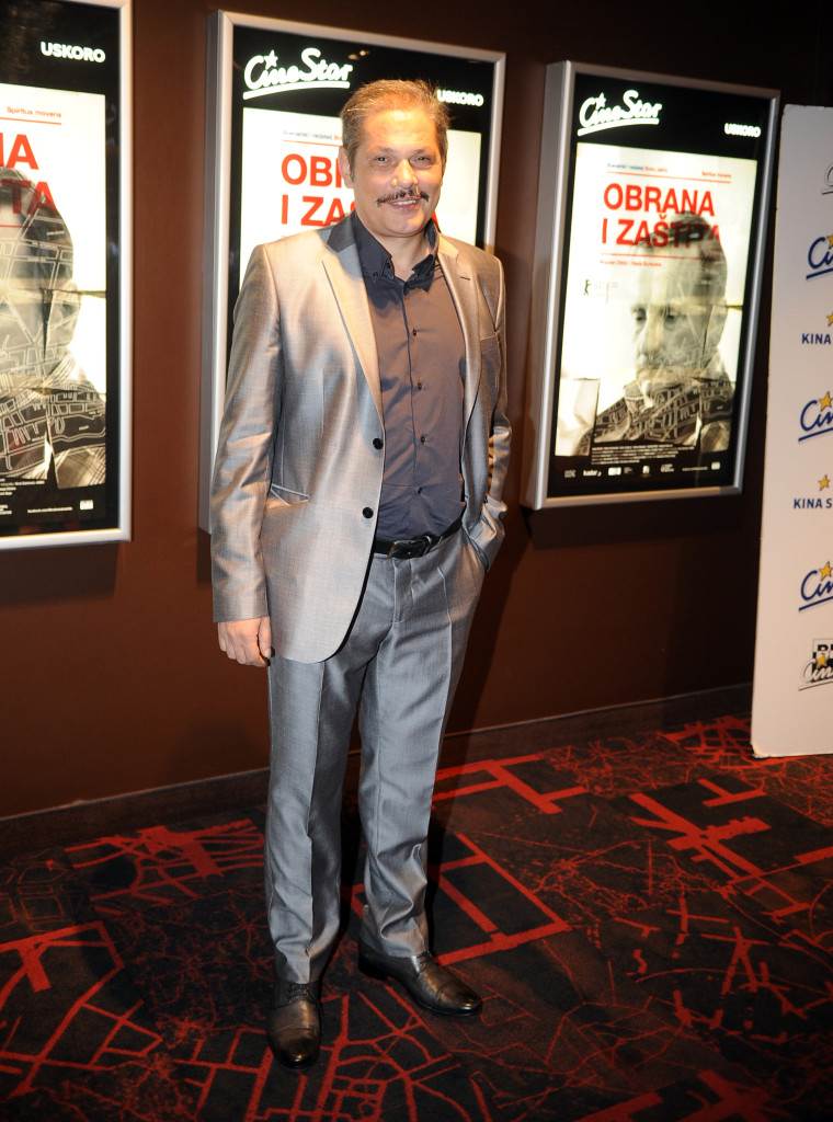 Kako danas izgleda grof iz serije Zauvijek susjedi, glumac Slaven Knezović