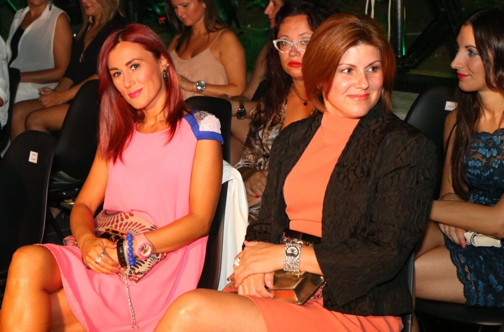 Rijekom zavladala revija glamura, a Rade Šerbedžija pokazao zanimanje za modu