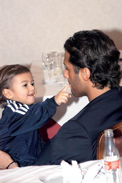 Fotopriča: Ponovno se vratila Fabriciju i s njim uživa na Sardiniji