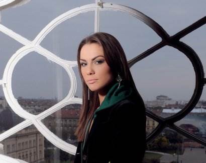 DVA NOVA GARMINOVA PAMETNA SATA Venu 2 Plus i vivomove Sport