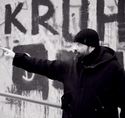 LED FACE MASKA: Obnovite svoju kožu u jednom potezu