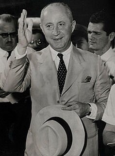 Christian Dior na Broadwayu