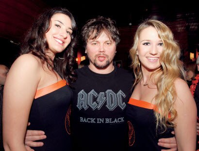 Dame pokazale proljetne frizure