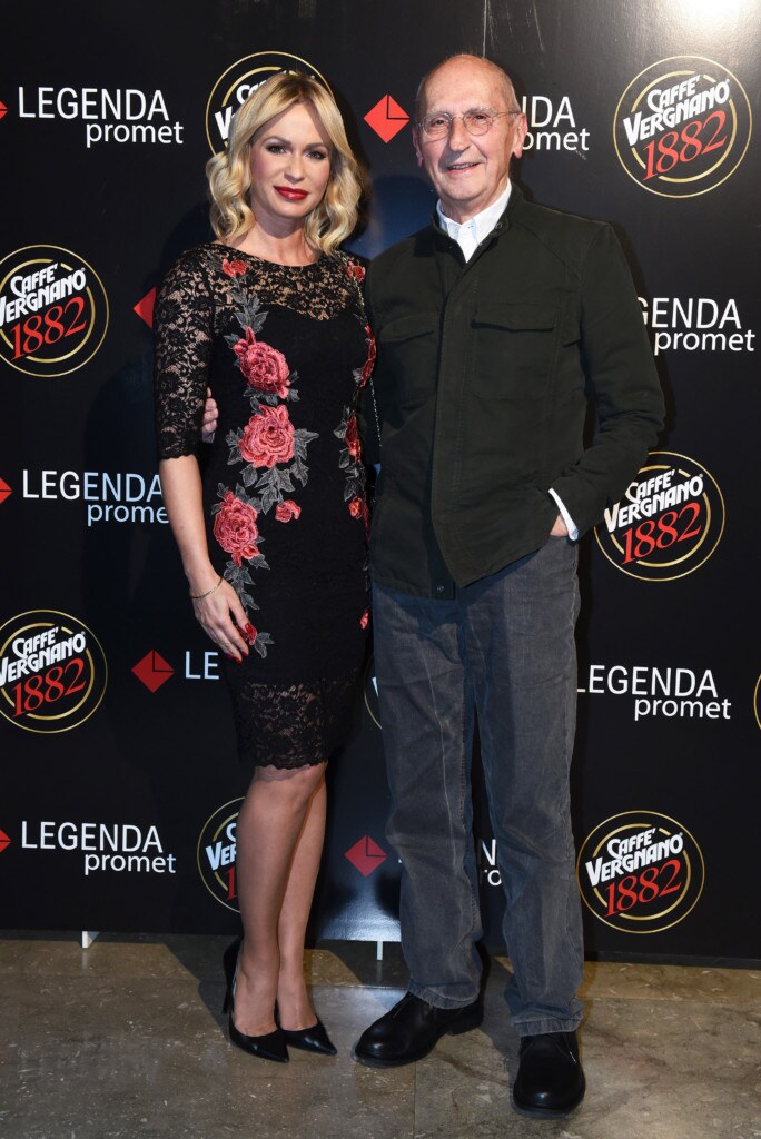 Kada Renata Sopek pokaže noge svi padnu u drugi plan