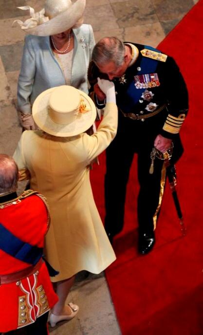 Kate Middleton postala je supruga, princeza i vojvotkinja