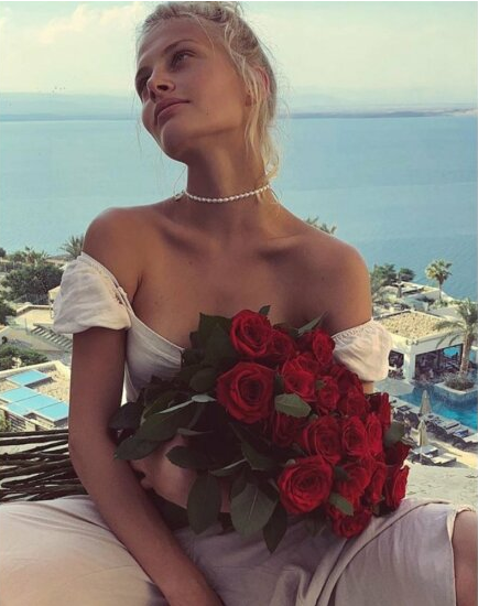 BORI SE ZA ŽIVOT Manekenka skočila s prozora