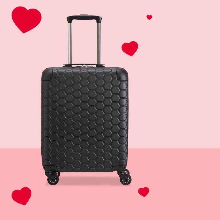 Carpisa poziva na zagrljaj kao najsnažniju formu ljubavi