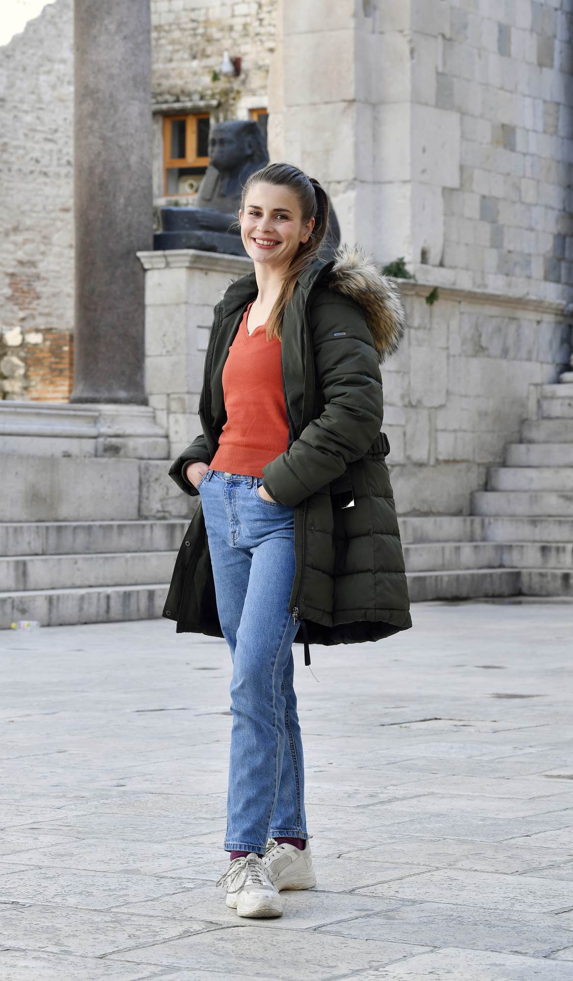 Tko je Ana Marija Veselčić, Katarina iz serije Divlje pčele?