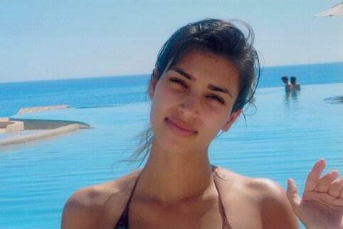 Kim Kardashian pokazuje sve svoje atribute 