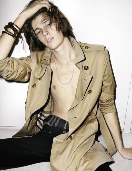 burberry-kampanja-za-proljeceljeto-2016