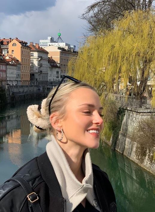 Slovensku manekenku Kaju Vidmar povezuju sa Šimom Vrsaljkom