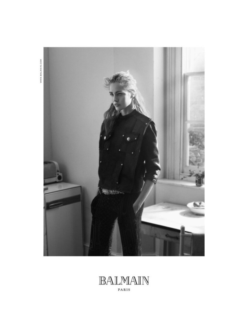 Ljepota Nadje Bender za modnu kuću Balmain