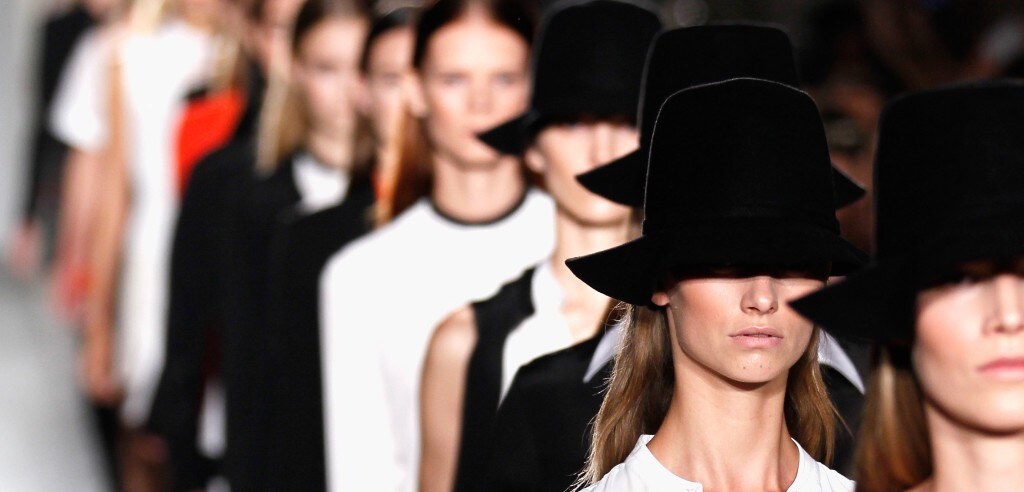 Haljine jakih boja pravi su hit