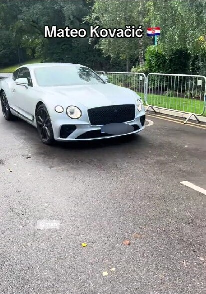 Mateo Kovačić automobil.png