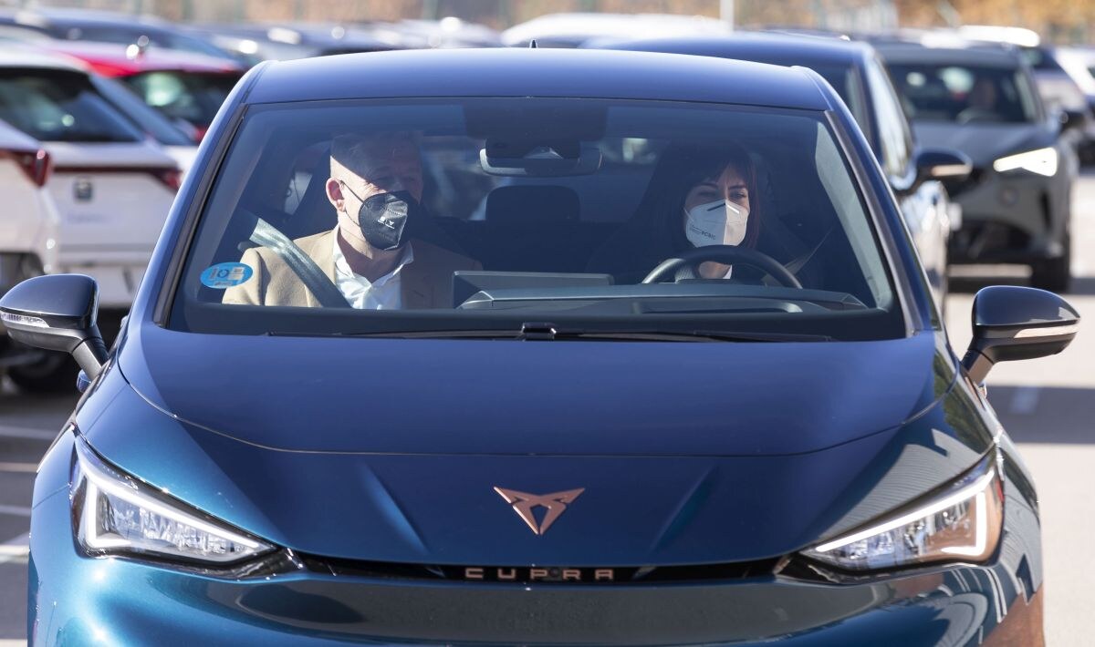 Seat centar Martorell Španjolska (3).jpg