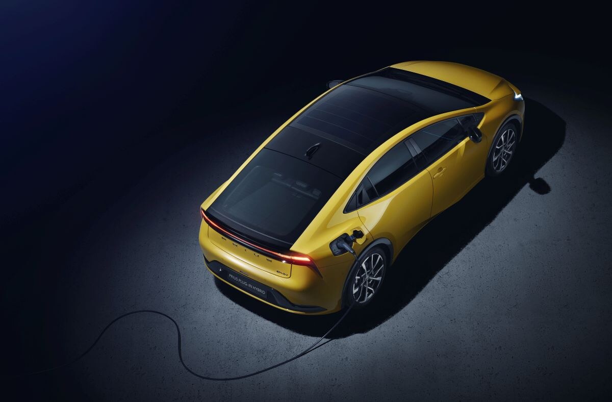 Toyota Prius 2023 (9).jpg