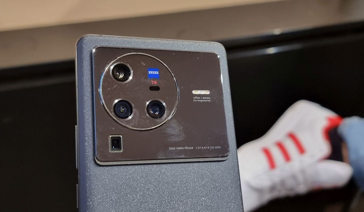 Vivo X80 Pro (2).jpg