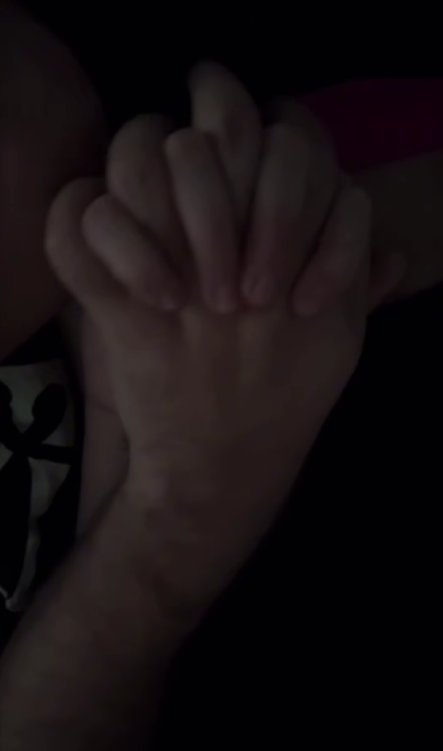 Ella Dvornik s dečkom